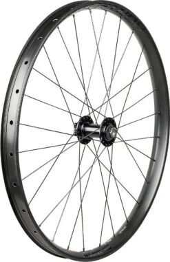 Bontrager Line 40 27.5'' Front Wheel I Boost 15x110mm I 6 Holes